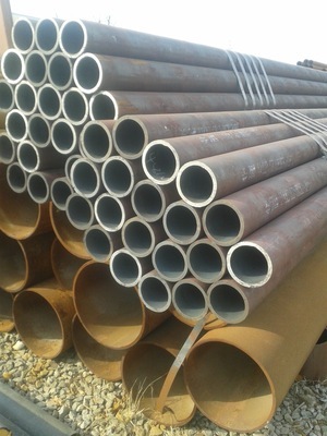 無縫管廠家常年現(xiàn)貨供應(yīng)20#碳素?zé)o縫鋼管，規(guī)格齊全，品質(zhì)保證